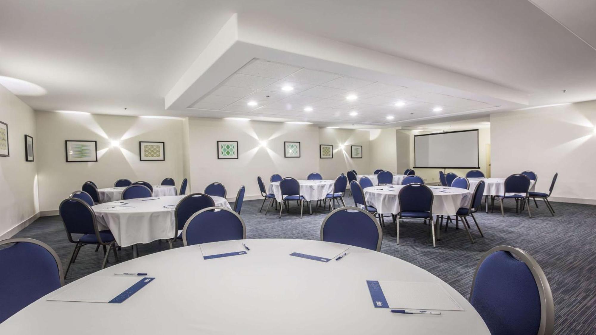 Holiday Inn Express & Suites-Regina-South By Ihg Buitenkant foto