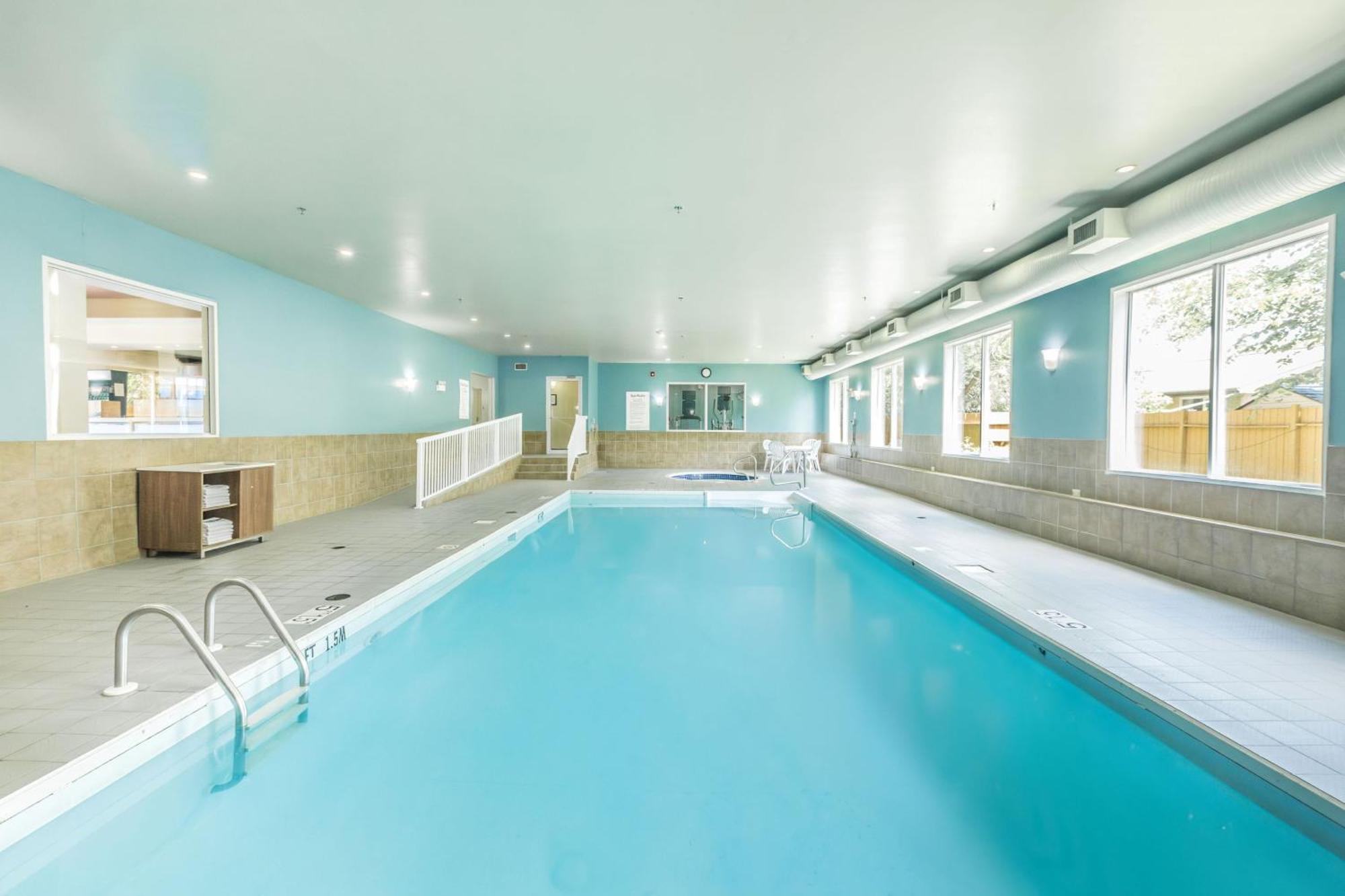 Holiday Inn Express & Suites-Regina-South By Ihg Buitenkant foto